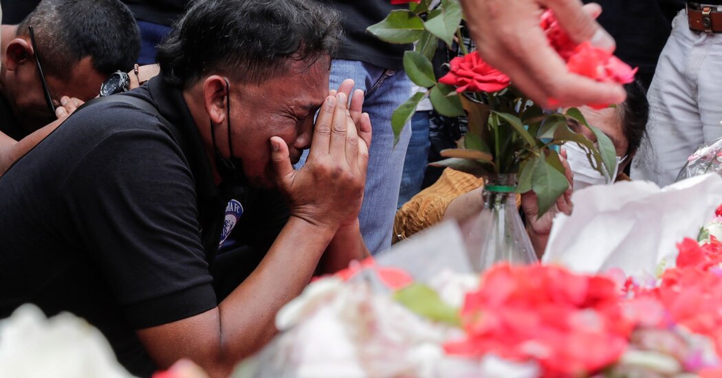 إحاطة يوم الثلاثاء: إندونيسيا تحقق في مأساة كرة القدم