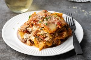 Easy Instant Pot Lasagna | Cookies and Cups